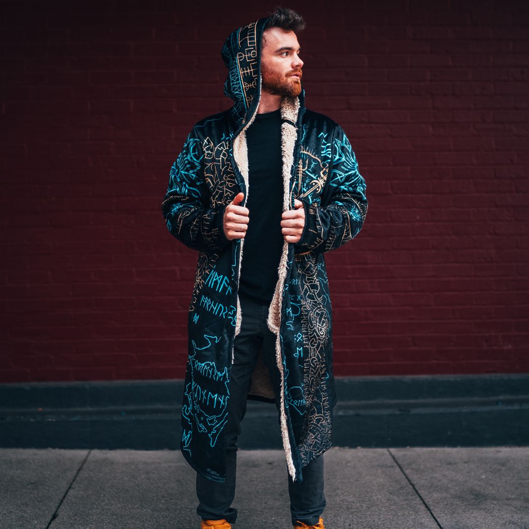 Cloak Vegvisir Cloak - Limited