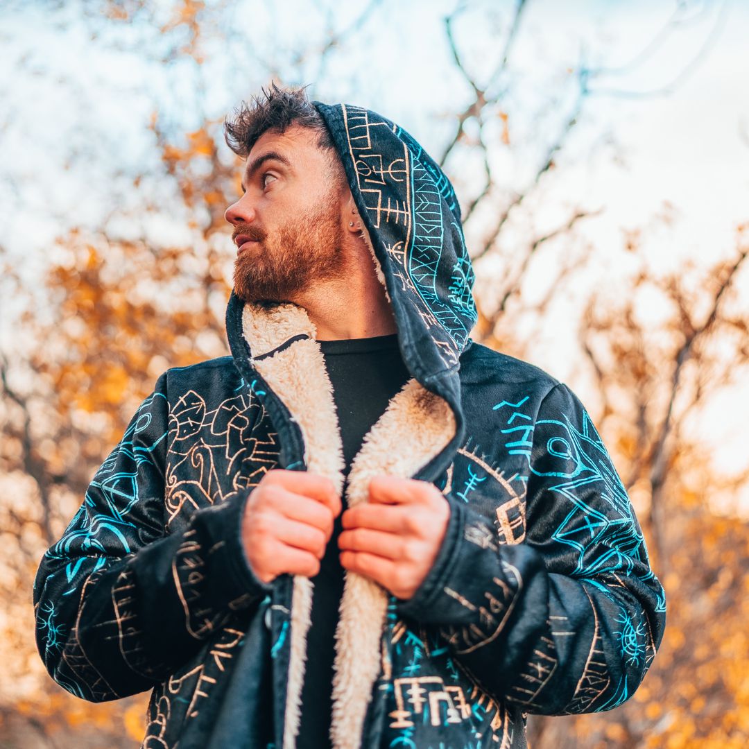 Cloak Vegvisir Cloak - Limited